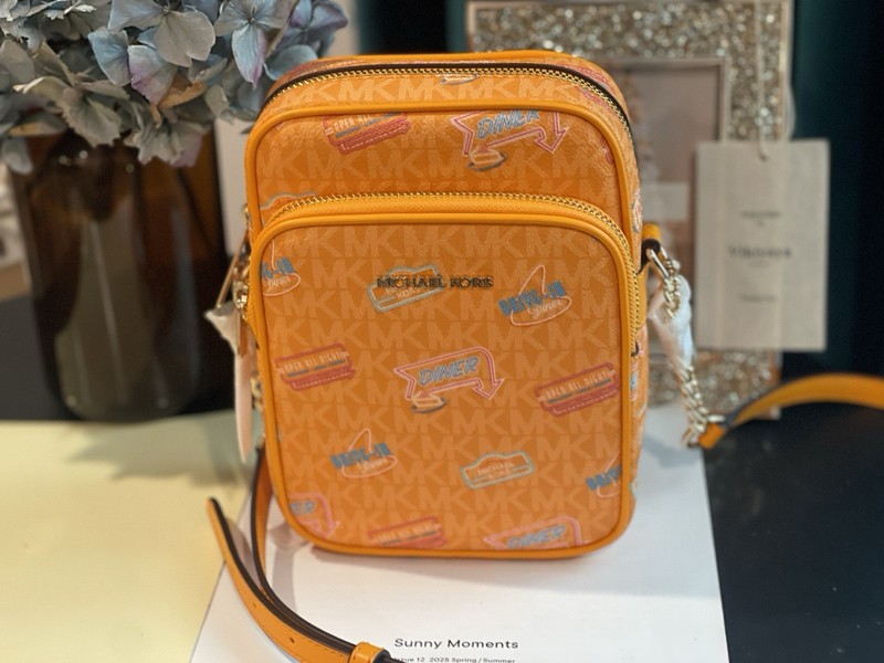 Michael Kors Jet Set Travel MD NS Chain Xbody pop orange