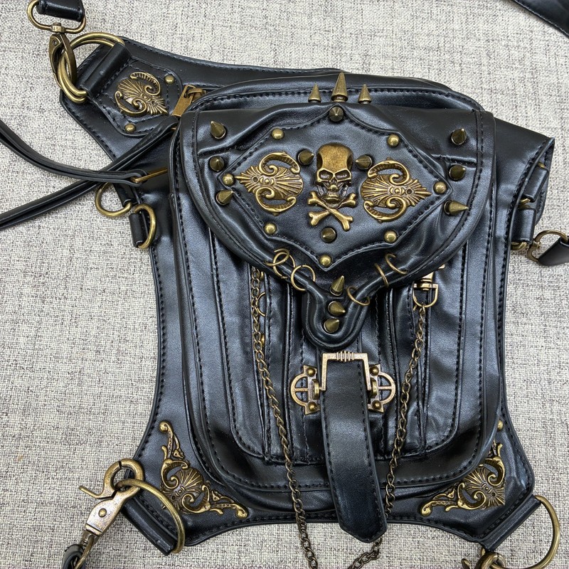 Steel Master Gothic Punk Style Black Skull Crossbody Hip Bag Purse Conceal Carry