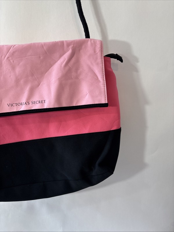 Victorias Secret Pink Black Neoprene Insulated Cooler Tote Picnic Beach Bag gallery
