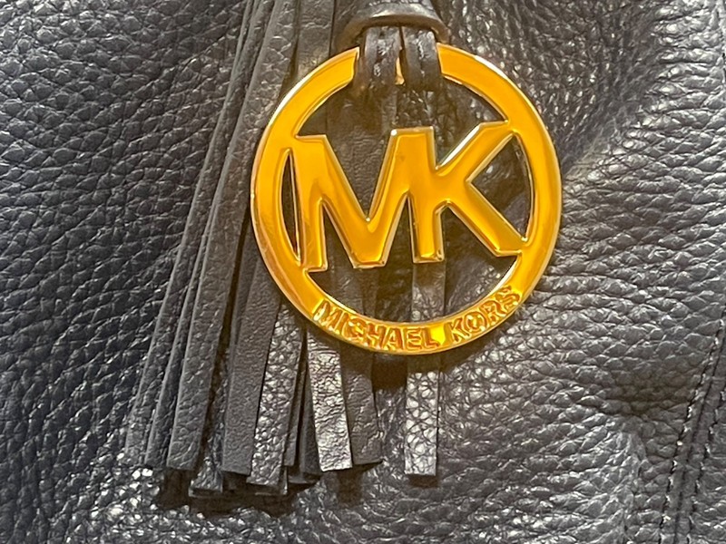 Michael Kors Navy Pebble Leather Handbag Purse With Tassel LOGO HARDWARE As-Is gallery