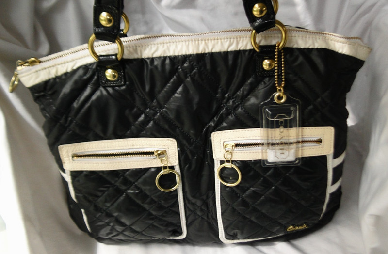 Coach Poppy Ski Black Quilted Nylon Patent Leather Trim Tote Bag 15873