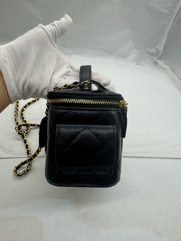 Chanel 23B Caviar Cargo Long Box 16cm Black Caviar Top Handle Crossbody Duty Pai gallery