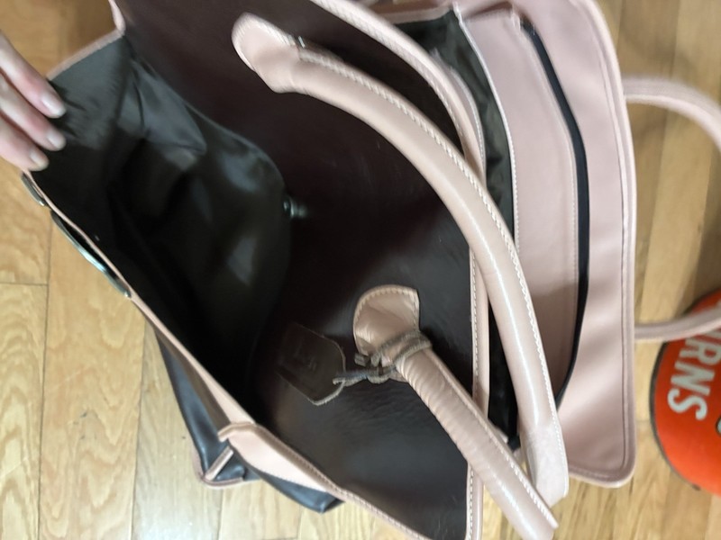 bo*n Born out of Necessity Diaper Bag gallery