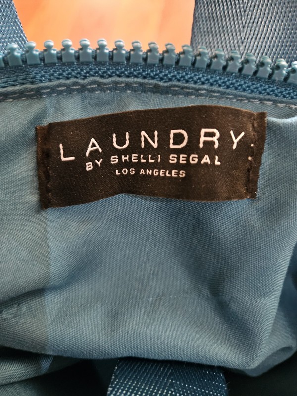 Laundry By Shelli Segal Real Puffer Backpack And Waist Belt Pack Teal Blue New gallery