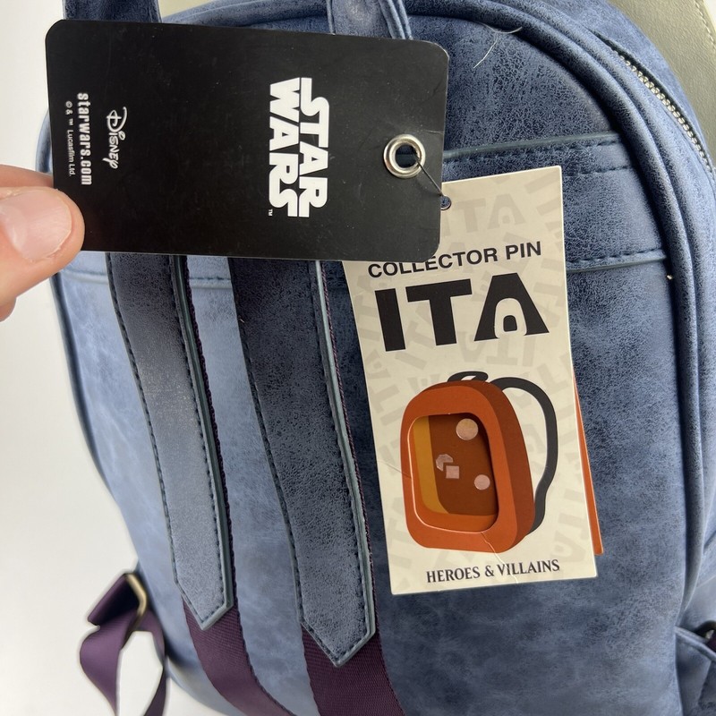 Ita Heroes & Villains Ahsoka Tano Pin Display Backpack Collector Star Wars gallery