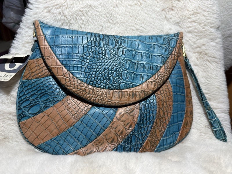 GITALIAN Blue Brown Croc Embossed Clutch Wristlet Gold Hardware Women