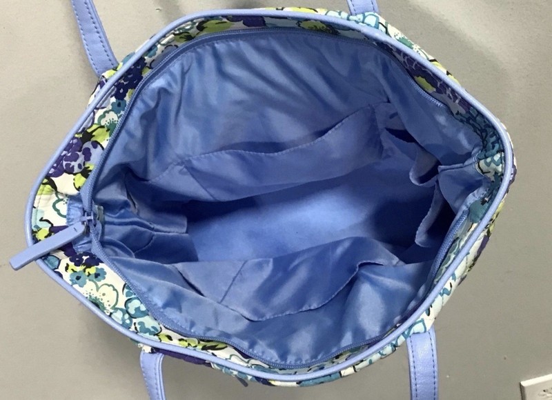 Gently Used ~ Vera Bradley Blueberry Blooms Small Faux Leather Trimmed Purse