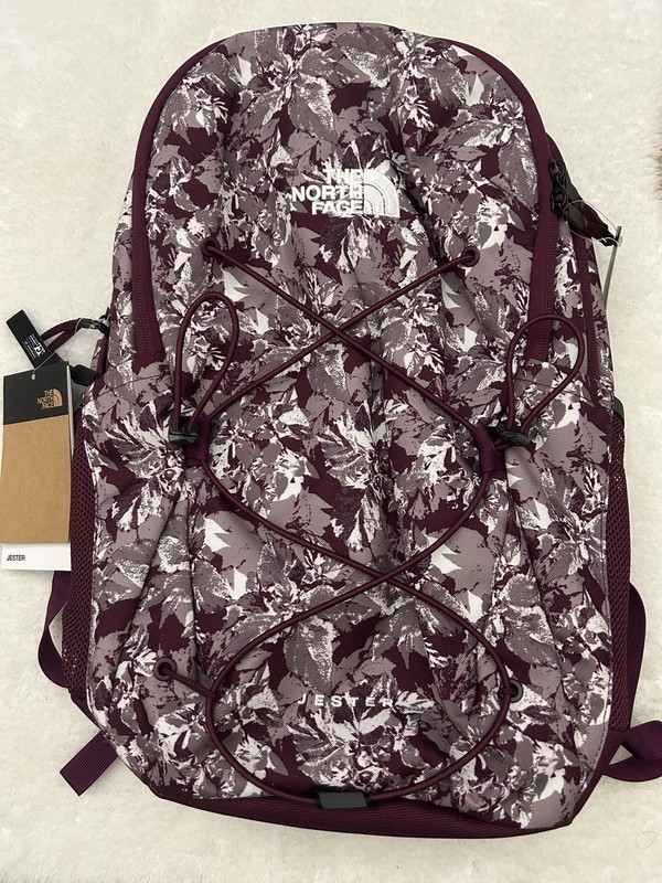 NWT The North Face Jester Everyday Backpack Boysenberry Cole Camo Women’s 27L
