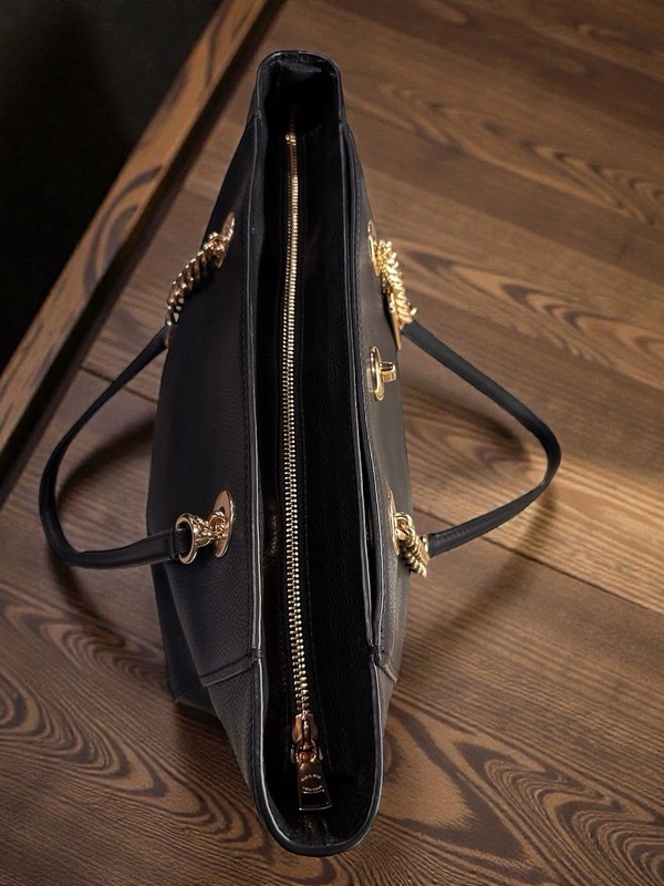 COACH 57107 Turnlock Chain Pebbled Black Leather Tote Shoulder Bag EXCELLENT gallery