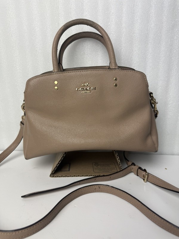 Coach Mini Lillie Crossgrain Leather Carryall Crossbody Cream Color 91146 (USED)