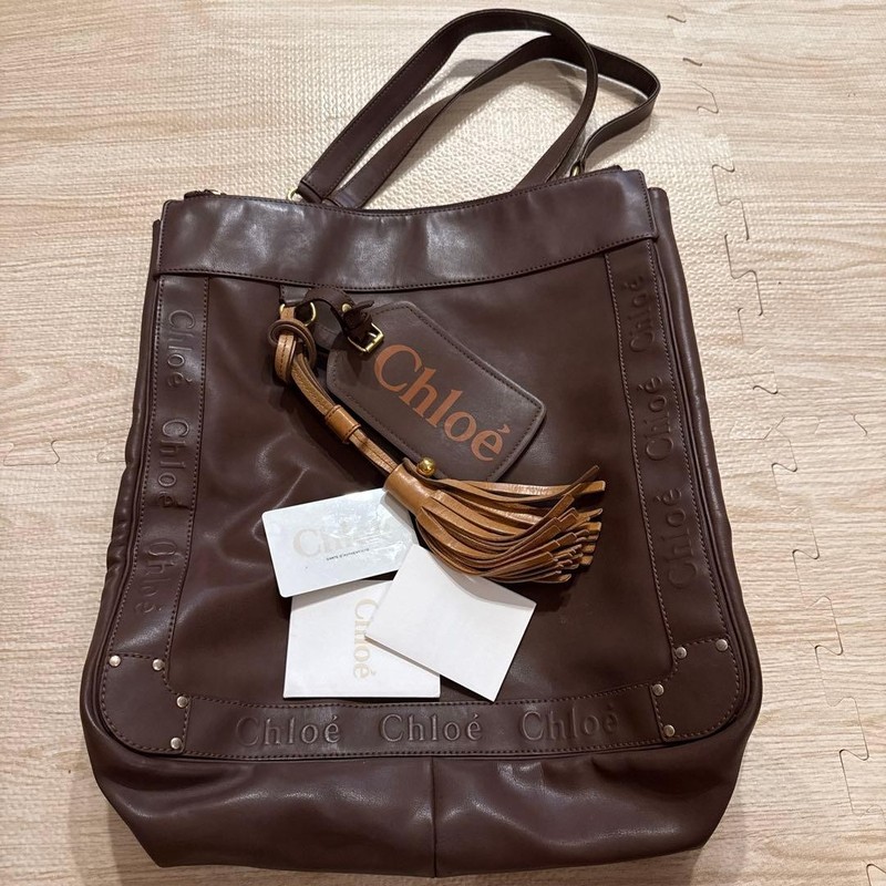 Chloe Eden Large Brown Tassel Tote Shoulder Bag Embossed Logo Studs Gold mu521