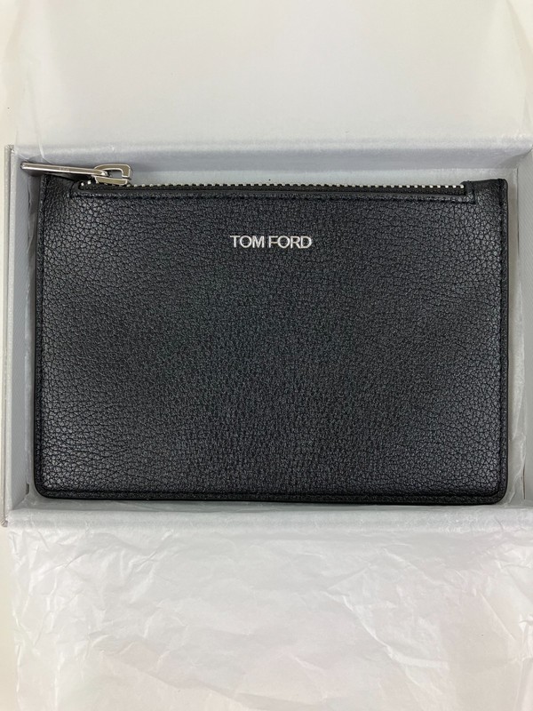 TOM FORD Beauty Black Vegan Leather Clutch Pouch with Original Box – NWOT