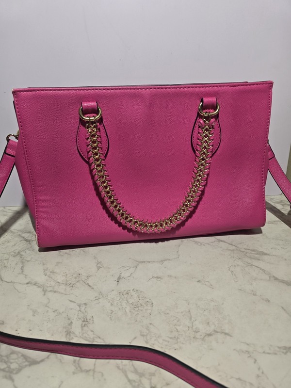 V 73 Pink Shoulder Bag Chain Strap Gold Hardware Logo Plaque Bag Charm gallery