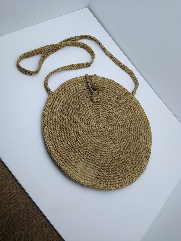 Natural Tan Crochet 10″ Circular Shoulder Bag Purse (Slight Stain – See Photo)