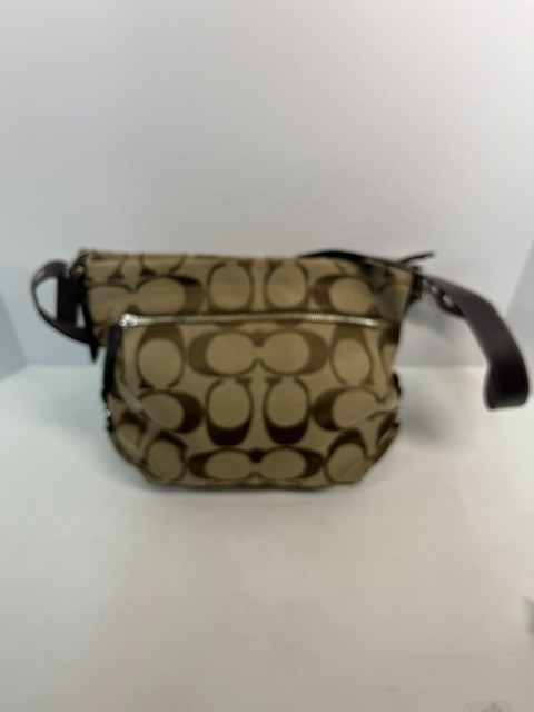 Signature Brown Coach Purse Tote. 12″ Wide Excellent Condition.