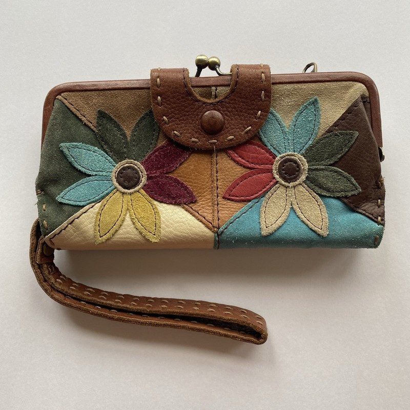 Lucky brand Leather Y2K Style Floral Patchwork Kiss Close Wallet Bohemian Hippie