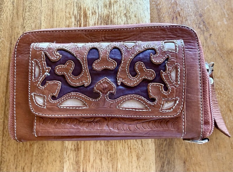 Leaders In Leather Scroll Tooled Western Style Cognac Wallet 3 Compartments