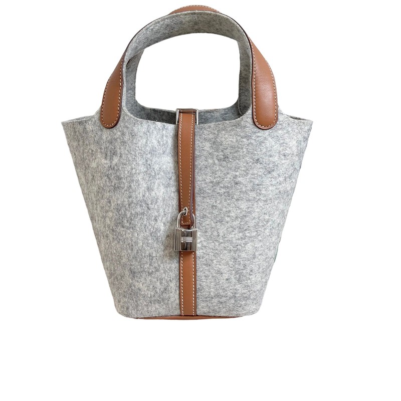 Hermes Picotin 18 Gold Brown Felt Leather Handbag Pre-Owned