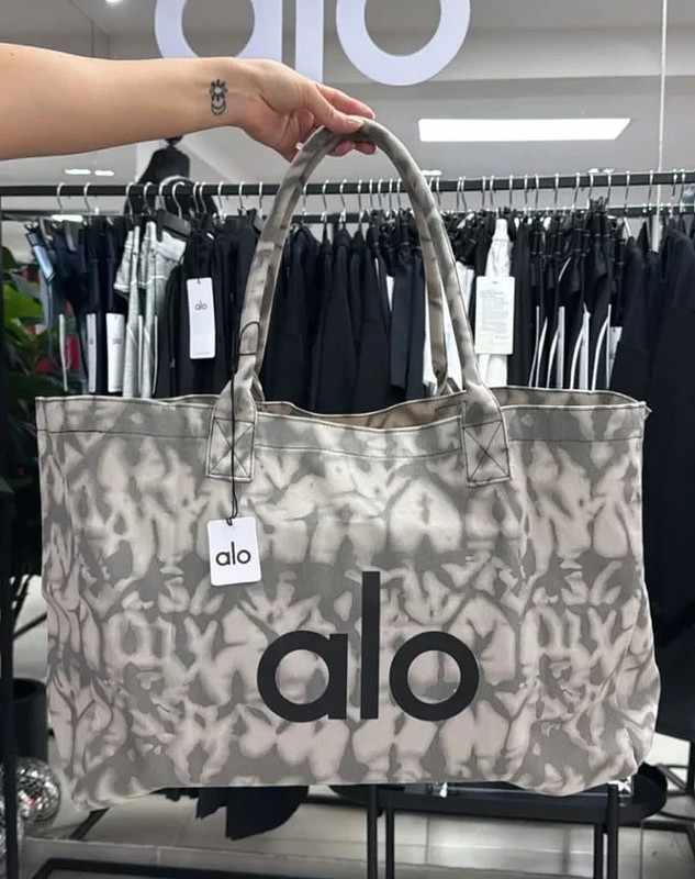 NEW Alo Yoga Gray Tie-Dye Canvas Cotton Large Tote Bag Travel Gym Carry-On