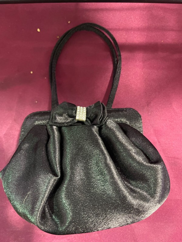 hand bag
