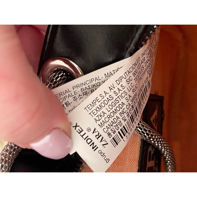 Zara Trafaluc Black Faux Leather Crossbody Bag Silver Mesh Handle Boxy Purse gallery