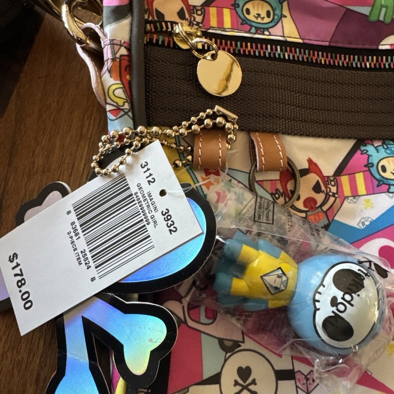Tokidoki Imagini Geometric girl Crossbody Purse Bag 14 X 11 X 2 Inches.