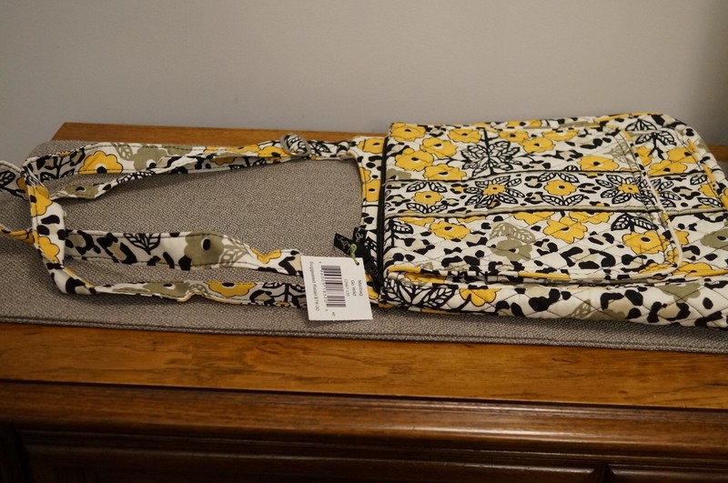 Vera Bradley Go Wild Mailbag/ Shoulder bag Retail $78 NWT gallery