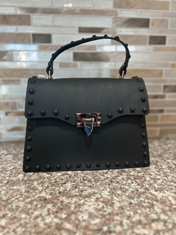 Black Rivet Dot Women’s Handbag (Casual/Date/Party/Wedding)