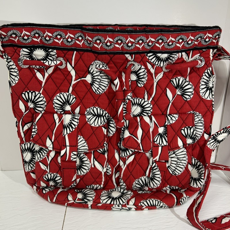 Vera Bradley Deco Daisy Hobo Drawstring Bag Cinch Top- Adjustable Shoulder Strap
