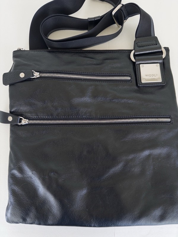 Nicoli Black Leather Crossbody Purse Shoulder Bag gallery