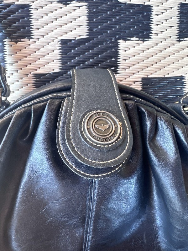 Vintage Women’s Black Leather Capizio Handbag Purse Handmade In Italy gallery