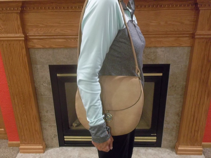 Jen & Co. purse/shoulder bag/tote lite brown New without tag excellent med size.