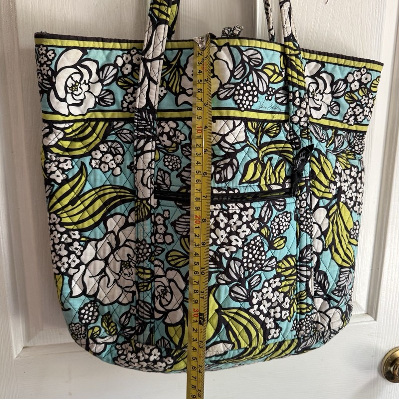 VERA BRADLEY "ISLAND BLOOMS" 2012 TOTE BAG BLUE/GREEN/WHITE 14"X 15” XL Quilted gallery