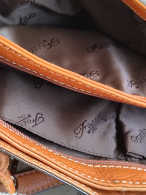 Fossil Brown Leather Shoulder Bag Hobo Distressed Vintage Model 75082 gallery