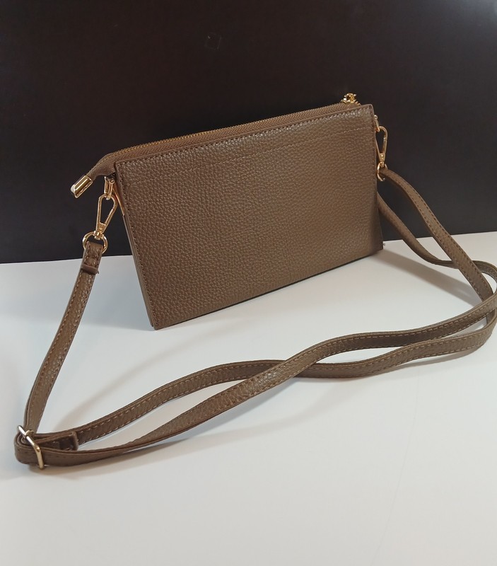 Crossbody Multi-Compartment Purse Gold Accents Textured Skin 9 1/2″ x 5 3/8″