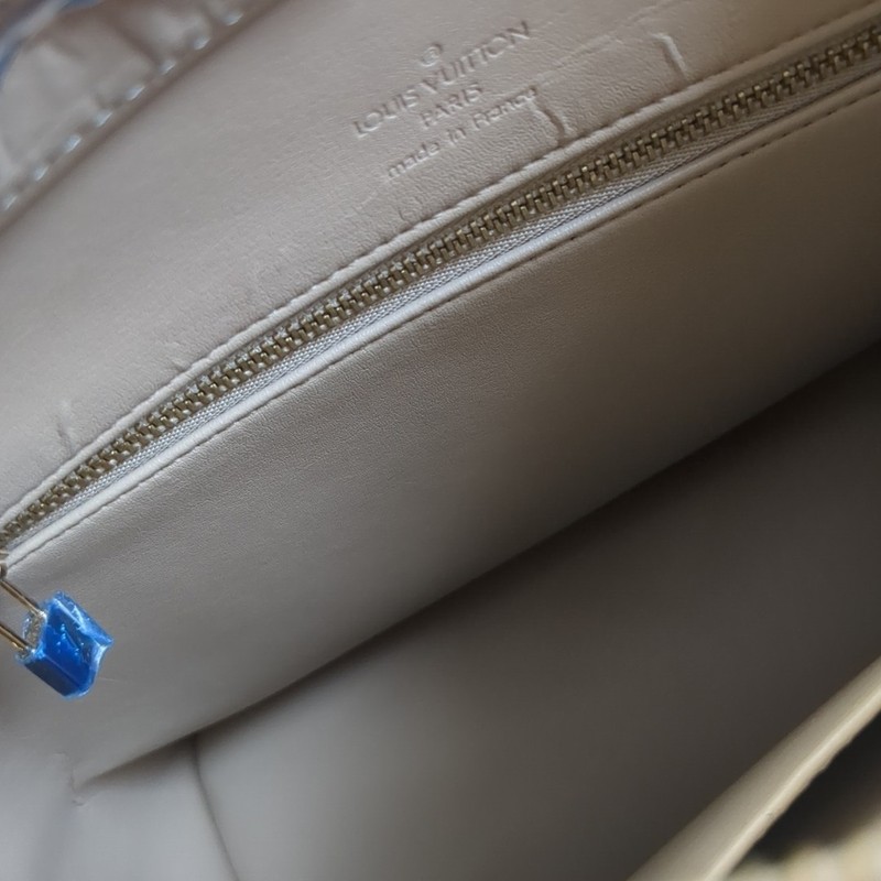 Louis Vuitton Vernis Handbag Designer Statement Piece Luxury Vintage 25x29x15cm gallery