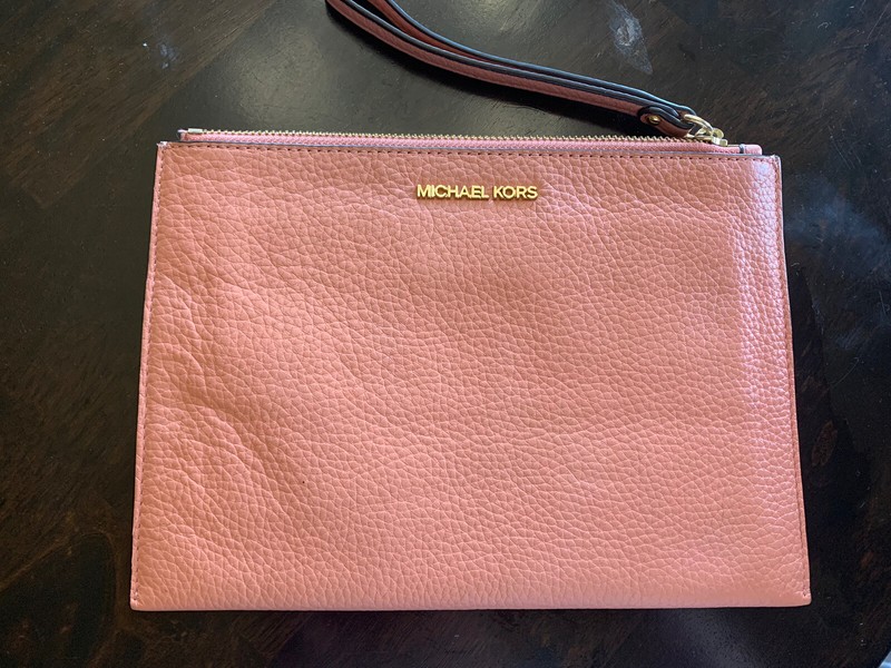 Michael Kors Dusty Rose Handbag/Wristlet