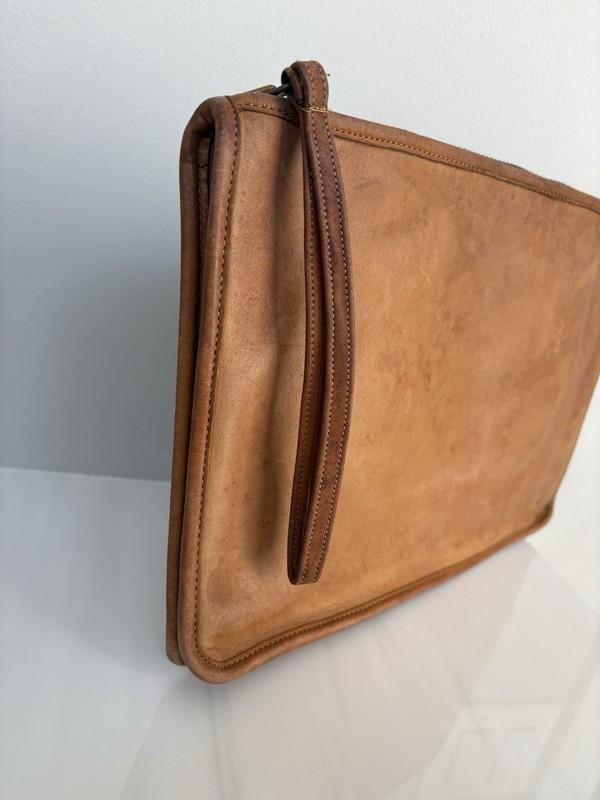 Vintage Coach 1970s Oversized Clutch Wristlet Made NYC USA Distressed Leather gallery