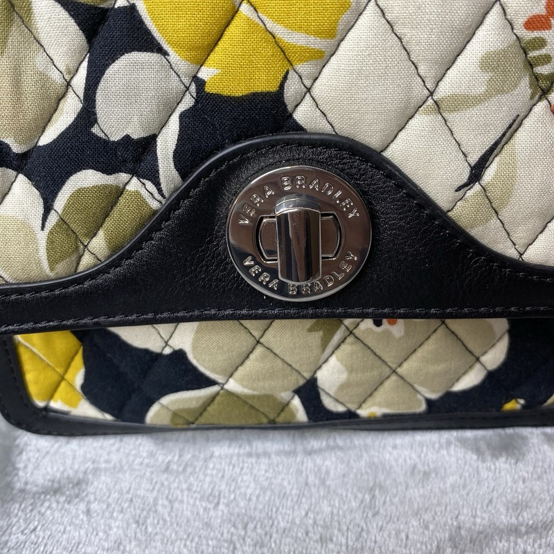 VERA BRADLEY Crossbody Patricia purse in DOGWOOD faux leather Turn Key bag gallery