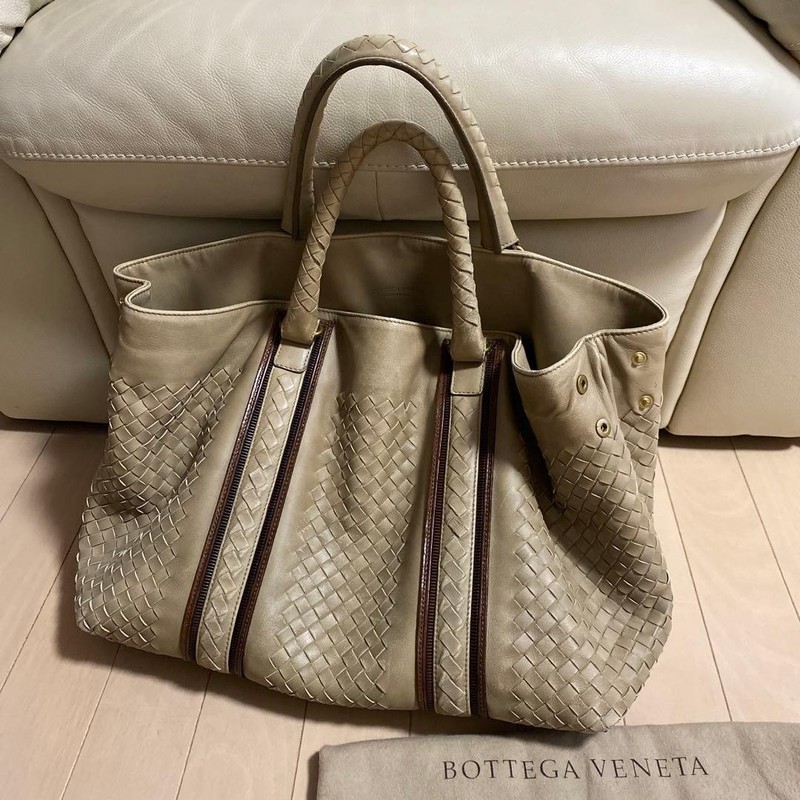 Bottega Veneta Intrecciato Tote Bag Mesh Design Beige Lambskin Used