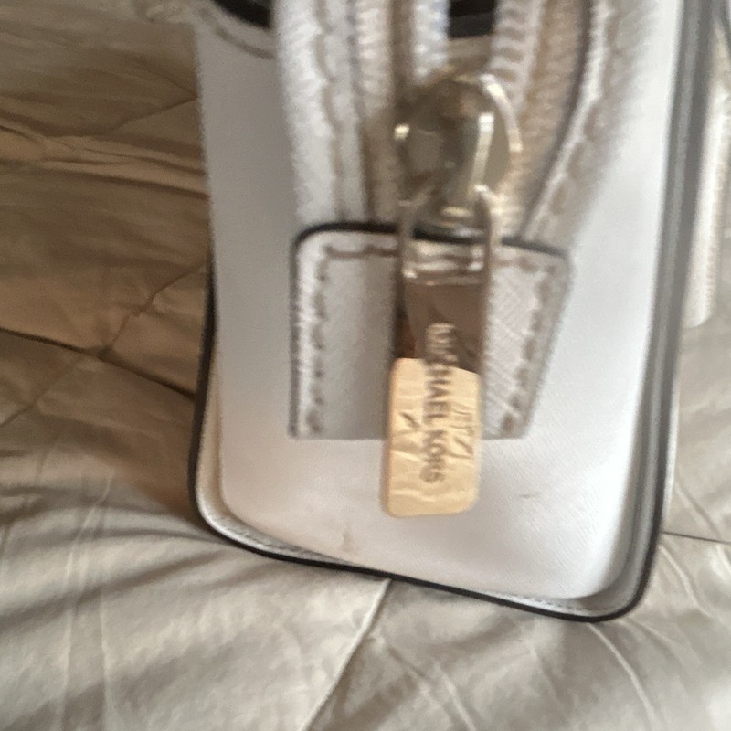 Michael Kors White Satchel Top Handle Bag, Gold Hardware, Logo, Charm, Pockets gallery
