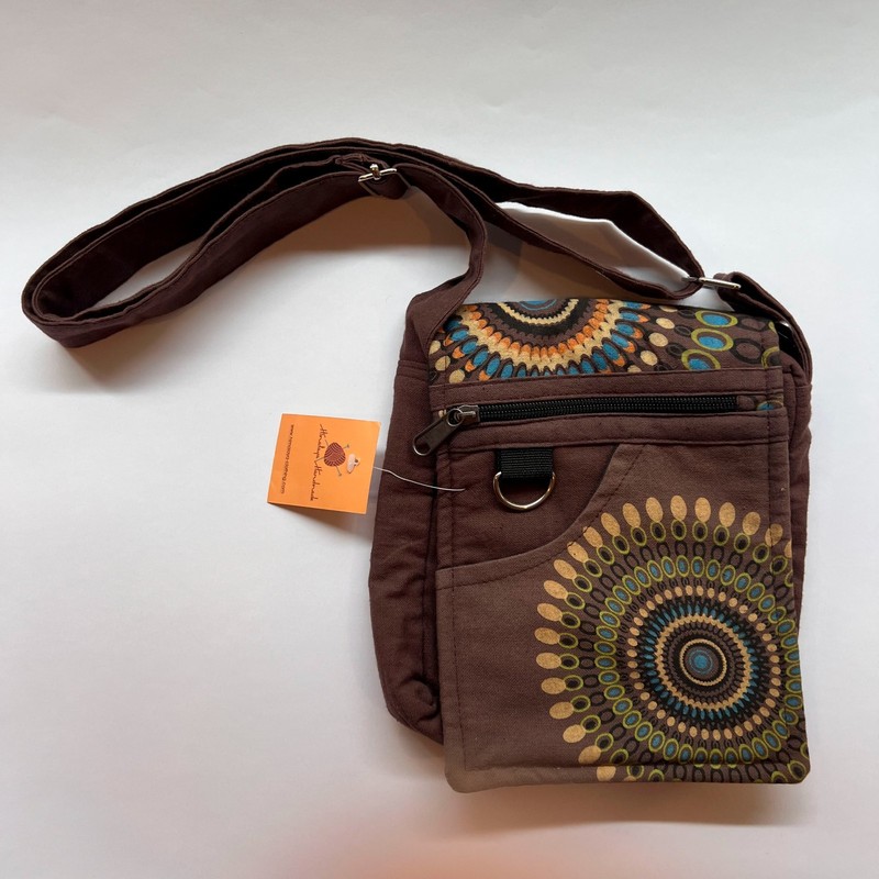 Nepalese Handmade Ethnic Women’s Purse Boho Messenger Bag Multicolor NWT