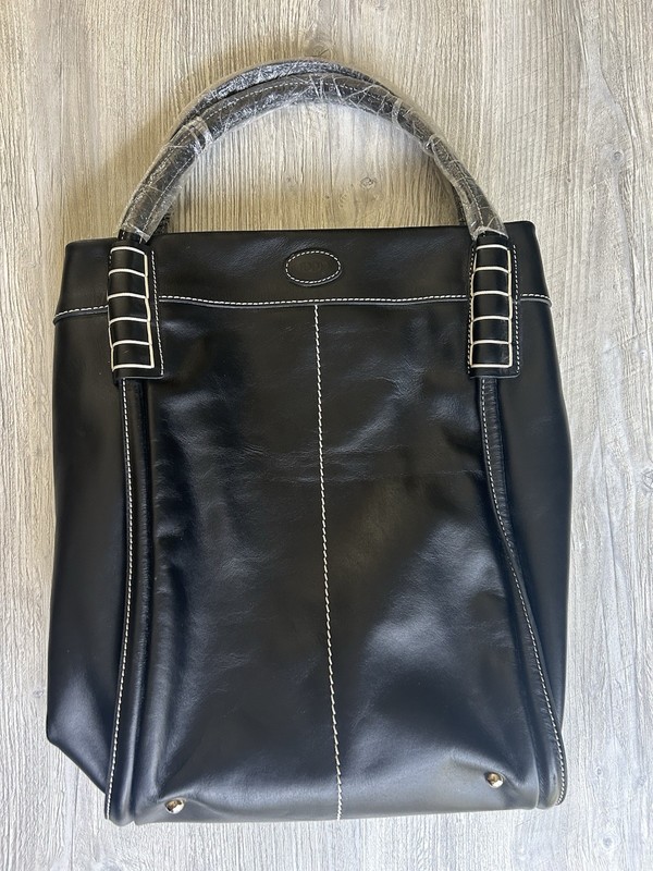 Tod’s Girelli Smooth Black Leather Tote Shoulder Bag Y2K Luxury White Stitching