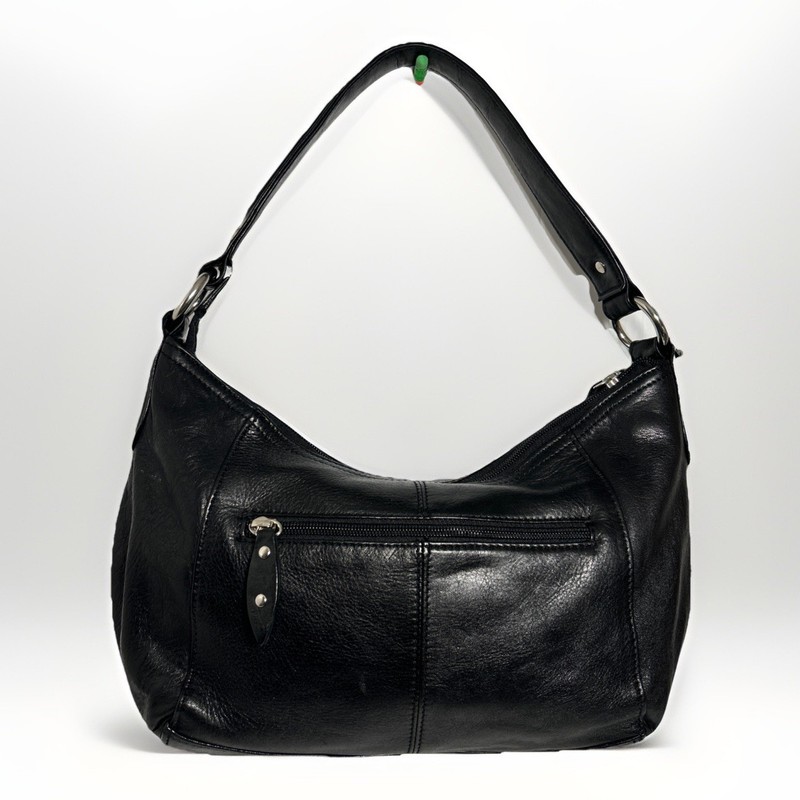 Women’s North Style Uptown Black Leather Crescent Leather Shoulder Bag