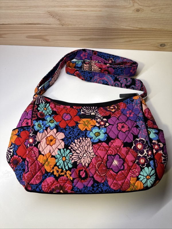 Vera Bradley Women’s Crossbody Mailbag Floral Fiesta (New)