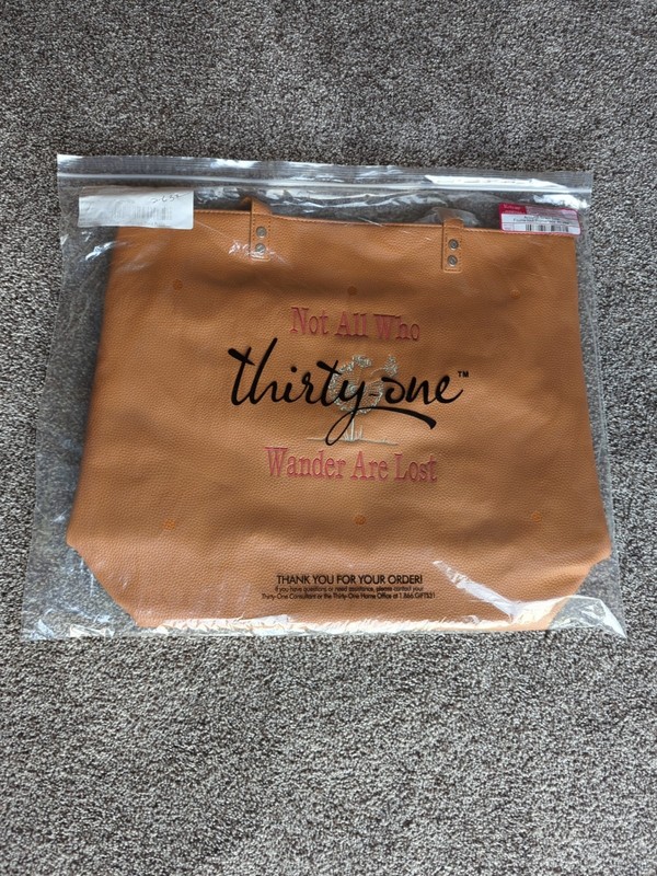 Thirty One Bag Around Town Tote | Caramel Charm Pebble | NEW with Tags Bag