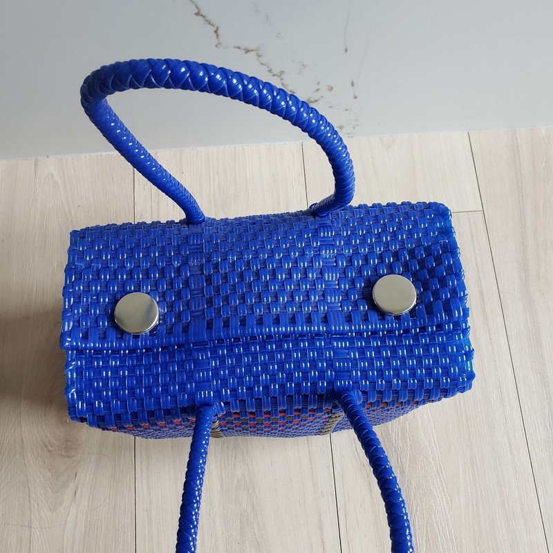 Handmade Mexican Market Tote Recycled Plastic Woven Basket Bag Blue Purple Snap gallery