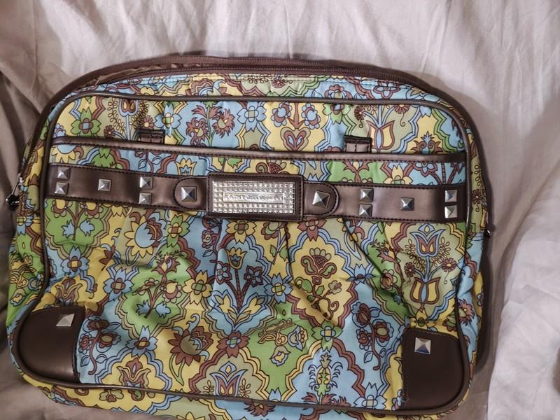 Kathy Van Zeeland Floral Pattern Lg Duffle Weekend, Overnight 25”x16”x9 damaged