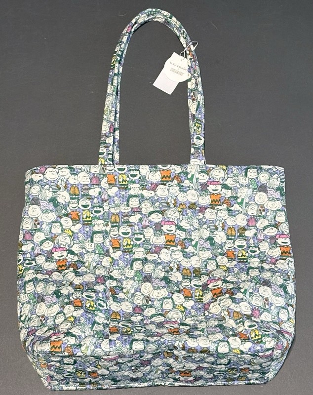 Vera Bradley Peanuts Pals Original Zip Tote Bag 2025 NWT Charlie Brown Marcy
