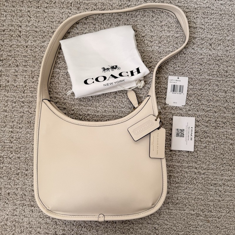 🐚 NWT Limited COACH Curve Zip Shoulder Bag in Brass/Chalk White Leather CAF11 gallery